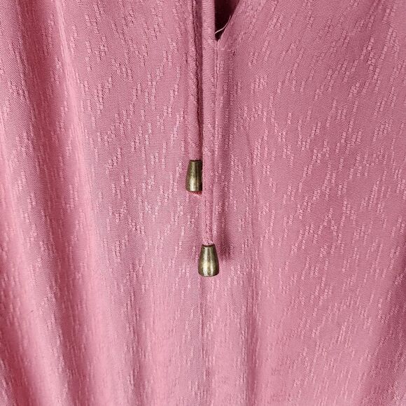 Anthropologie Dress ASTR The Label Midi Dress Sleeveless Smocked Dusty Rose M - Picture 14 of 14